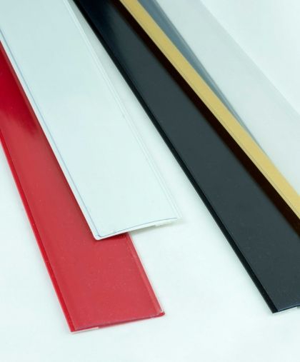 Self adhesive data strip 39mm*1250mm, red